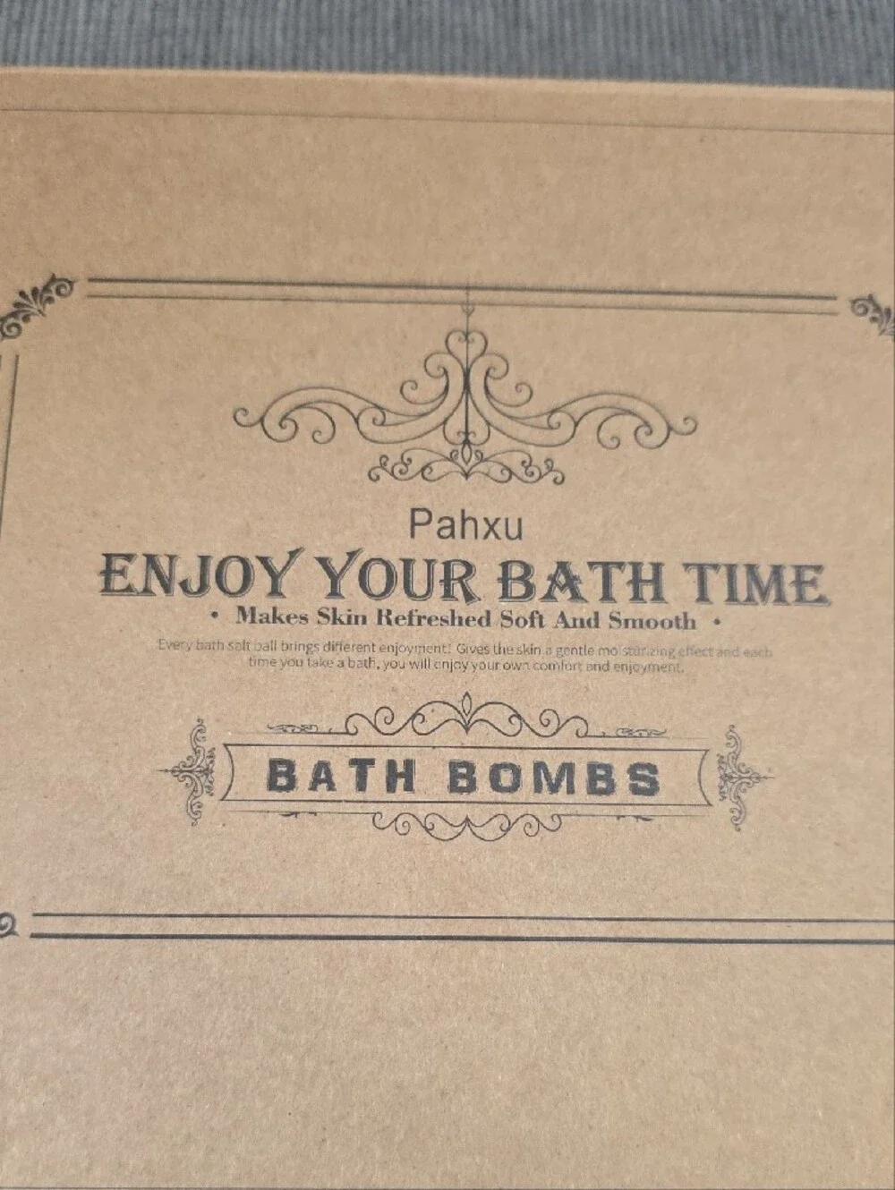 Pahxu bath bomb